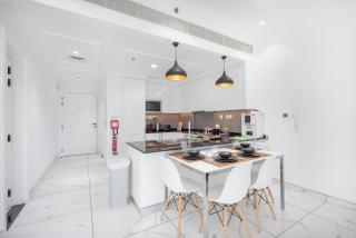Relaxing 1-Bedroom Apartment in Al Barshaa South - Dubai - 0