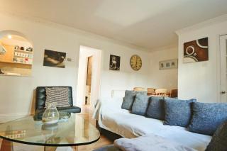 Two bedroom meridian place - Bristol - 9
