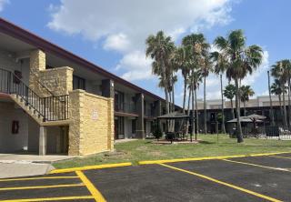 Red Roof Inn Corpus Christi North - Near Downtown - 1