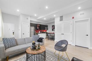 2C - Parking Cred, Early CI, King Bed, Sleeps 6 - 30mins to NYC - 2
