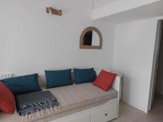 Studio 25m2 - LʼIsle-sur-la-Sorgue - 2