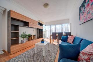 Sliema SkyVue Penthouse with Jacuzzi and Seaviews - Sliema - 4