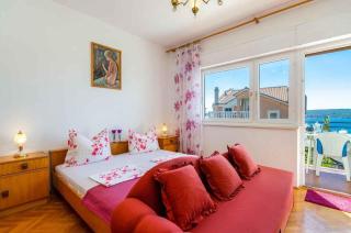 Three-Bedroom Apartment in Crikvenica I - 7