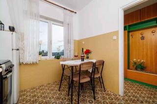 Three-Bedroom Apartment in Crikvenica I - 5