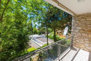 Three-Bedroom Holiday Home in Crikvenica II - 1