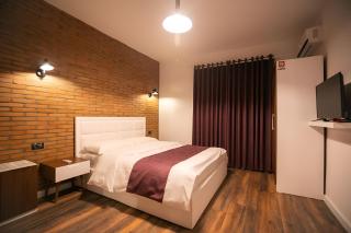 Hotel Sidi - Tirana - 0