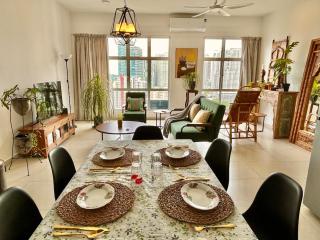 3BR Vintage design Level 26, KL Sentral City View - Kuala Lumpur - 9