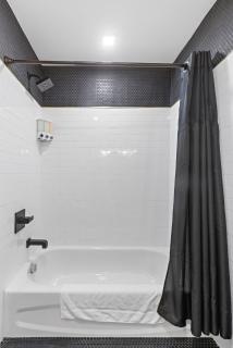 1C - Ask About 20Off - Sleeps 5 - Airport 8min - NYC 30min - Newark - 8