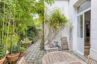 Parisian Loft & Secret Garden - 9