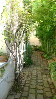 Parisian Loft & Secret Garden - 1