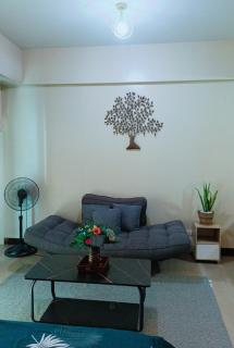 Homey Staycation Across NAIA terminal 3 - Manila - 7