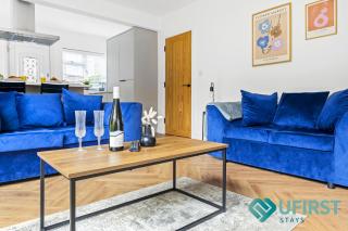 Ideal 4BR Home - Near City Hospital, Sherwood, Clinton Market, QMC & City Centre - Sleeps 8 - 1