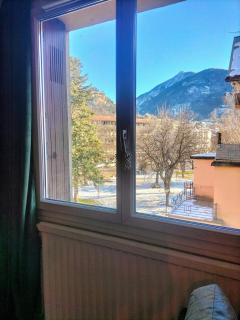 Spacious 3 bedrooms apartment - 3