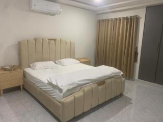 Ideal for Families 3 bedroom apartment peaceful & secured - Islamabad - 4