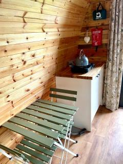 Cedar Pod, Clay Bank Huts - 3