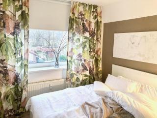 CRAMONS Kunst Designapartment am See Schwerin MVP - - 6