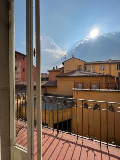 The Window on the courtyard, Entire Apartment - La Finestra sul cortile, Intero Appartamento - Bolonia - 1
