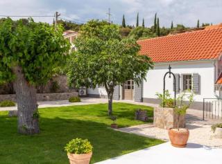 Villa Casa Di Pietra - 0