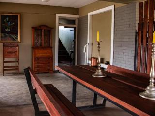 Colenso Lodge B&B - 8