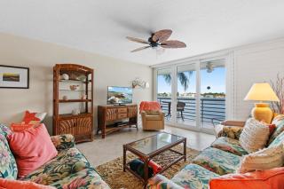 Bahia Vista 14-363 New Listing Club Bahia - Tierra Verde - 0