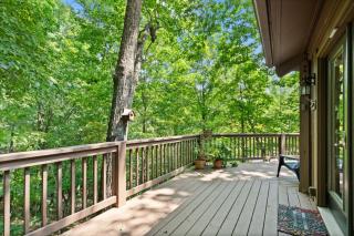 NEW LISTING Treetopper Knoll Chalet in Big Canoe - Marblehill - 8