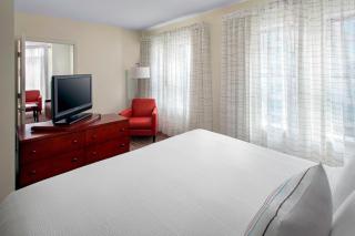 Residence Inn by Marriott Alexandria Old Town South at Carlyle - 1