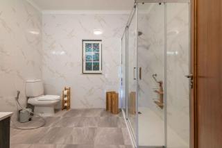 Villa Amina by Portucasa - 2