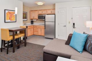 Residence Inn by Marriott Branson - Branson - 6