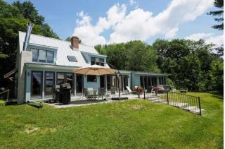 Charming 6 Bdrm Countryside Stay, Sauna and HotTub - North Egremont - 9