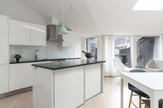 Glorious penthouse with private sauna and jacuzzi - Helsinki - 8