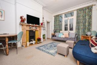 The Bolt Hole - Brighton & Hove - 0