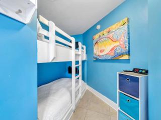 Waterscape Unit A335 close to beach sleeps 6 - 1