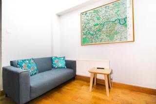 Two Bedroom in Islington - London - 9