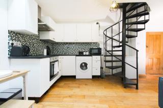 Two Bedroom in Islington - London - 5