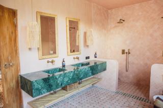 Villa Pinkaboo - Gorgeous and Luxury One-Bedroom Villa in the Heart of Canggu - Canggu - 3
