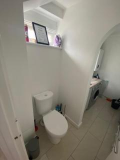 Large 3BR House in Harlow - 4