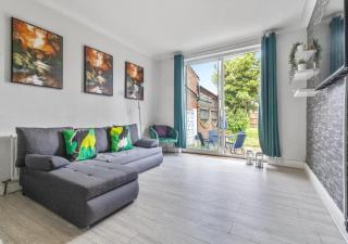 Comfortable & Convenient Spacious Private Room in Downshill Way London - Londra - 7