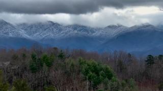 Seven Bears in the Woods -Modern-Luxury-Cabin--Hot Tub-Game Room - Sevierville - 6