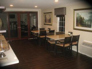 Best Western Skyline Motor Lodge - 7