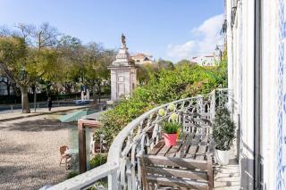 Cozy flat with bright balcony trendiest neighborhood! - Lissabon - 6