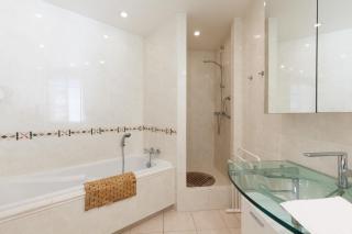 Sea View 95m Apartment with Large Terrace Cannes Croisette - Cannes - 2
