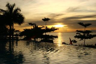 La Mirada Residence , Large 1 bedroom Condo, Beaches , 3 pools, Ocean views, fast WiFi, Netflix, Breakfast included - Isla de Mactán - 3