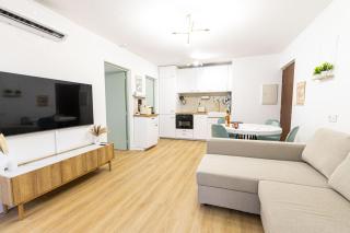 T2 à l'Ile Rousse proche mer et centre - 8