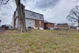 9 Mi to Downtown St Louis Apt with Fire Pit Access - Bella Villa - 8