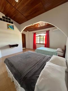 Hostal Neptuno - Puerto Villamil - 3