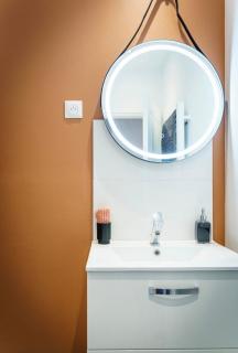 Appartement Royal séjour, Parking gratuit - Saint-Quentin - 3