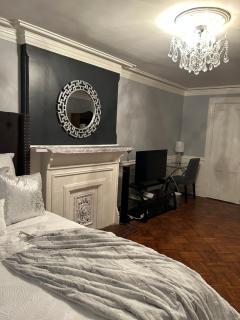 BK Studio 422 - 1