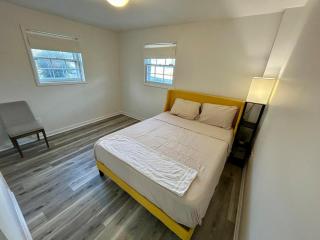 Bright Private Entrance New 2BD Close to DC & More - - 6