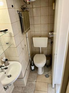 Old Belfry Apartment - - 2