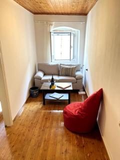 Old Belfry Apartment - - 9